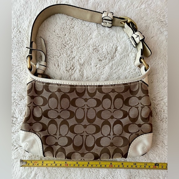 Vintage Canvas Coach Logo Shoulder Bag - Picture 7 of 11